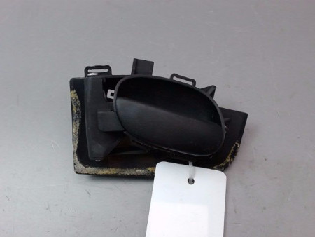 POIGNEE INTERIEURE PORTE ARRIERE GAUCHE PEUGEOT 206 1998-2009