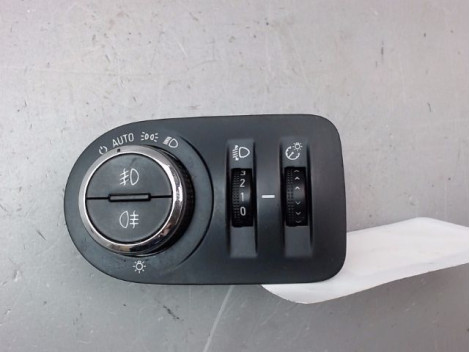 INTERIEUR COMMANDE PHARES OPEL ZAFIRA 2006-