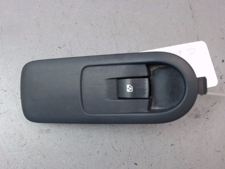 COMMANDE LEVE-GLACE PORTE AVD RENAULT SCENIC MONOSP. II Phase 2 2006-2009