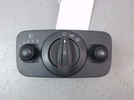 INTERIEUR COMMANDE PHARES FORD FIESTA VI Phase 1 2002-2005