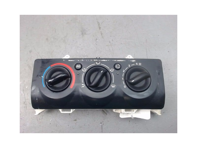 AUTORADIO RENAULT CLIO II Phase 2 2001-2006