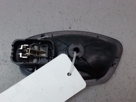 POIGNEE INTERIEURE PORTE ARRIERE DROIT RENAULT SCENIC MONOSP. III Phase 1 2009-2011