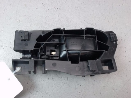 POIGNEE INTERIEURE PORTE AVANT DROIT CITROEN JUMPY FG II Empatt.3000 2007-...