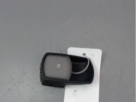 COMMANDE LEVE-GLACE PORTE AVD OPEL CORSA IV Phase 1 (D) 2006-2010