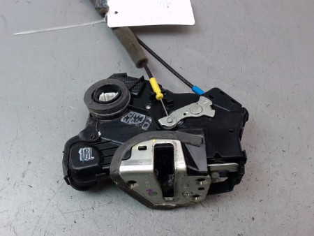 SYSTEME CONDAMNATION AVANT GAUCHE TOYOTA COROLLA VERSO 2004-2007
