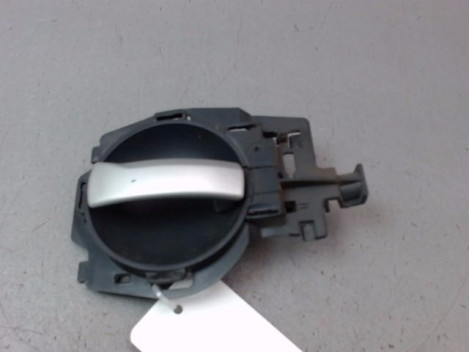 POIGNEE INTERIEURE PORTE AVANT DROIT CITROEN C3 I Phase 2 2005-2010