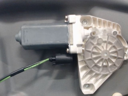 MECANISME+MOTEUR LEVE-GLACE AVANT GAUCHE MERCEDES CLASSE A MONOSP. I Phase 2 (168) 2001-2004