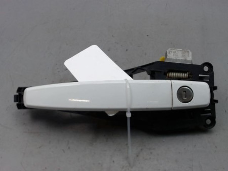 POIGNEE EXTERIEURE PORTE AVANT GAUCHE OPEL CORSA IV Phase 2 (D) 2011-...