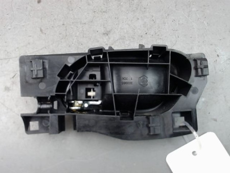 POIGNEE INTERIEURE PORTE AVANT DROIT PEUGEOT 208 Phase 1 2012-...
