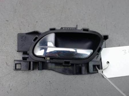 POIGNEE INTERIEURE PORTE AVANT GAUCHE PEUGEOT 207 2006-2013