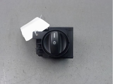 INTERIEUR COMMANDE PHARES MERCEDES CLASSE A MONOSP. I Phase 2 (168) 2001-2004