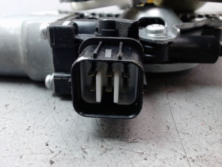 MECANISME+MOTEUR LEVE-GLACE ARRIERE DROIT CITROEN C-CROSSER 2007-