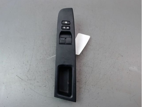 COMMANDE LEVE-GLACE PORTE AVG TOYOTA YARIS 2005-