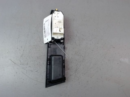 COMMANDE LEVE-GLACE PORTE AVG TOYOTA YARIS 2005-