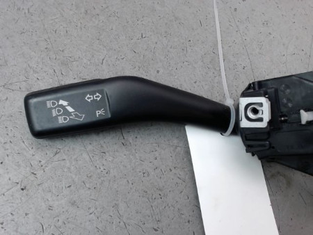COMMANDE CLIGNOTANT VOLKSWAGEN GOLF VI (1K) 2008-2013