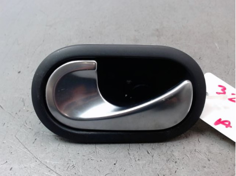 POIGNEE INTERIEURE PORTE AVANT GAUCHE RENAULT MEGANE II Phase 2 2006-2009
