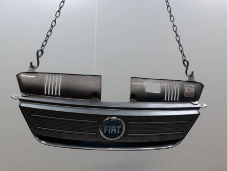 CALANDRE FIAT IDEA MONOSP. PHASE 2 2005-2012