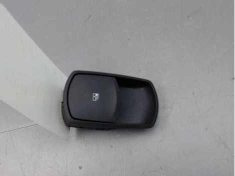 COMMANDE LEVE-GLACE PORTE AVD OPEL CORSA IV Phase 2 (D) 2011-...