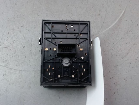INTERIEUR COMMANDE PHARES OPEL CORSA III Phase 2 (C) 2003-2006