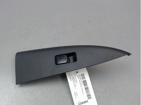 COMMANDE LEVE-GLACE PORTE AVD NISSAN NOTE I Phase 1 2006-2009