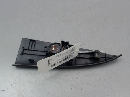 COMMANDE LEVE-GLACE PORTE AVD NISSAN NOTE I Phase 1 2006-2009