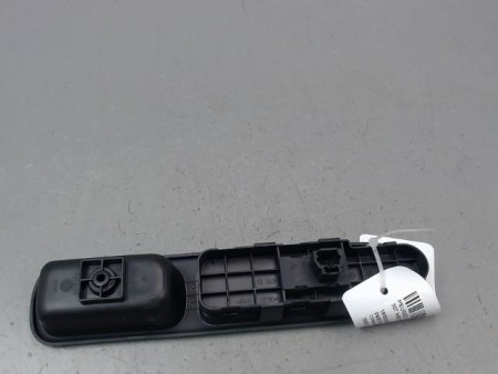 COMMANDE LEVE-GLACE PORTE AVD PEUGEOT 307 Phase 1 2001-2005