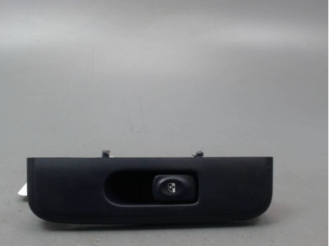 COMMANDE LEVE-GLACE PORTE AVD RENAULT CLIO II Phase 1 1998-2001