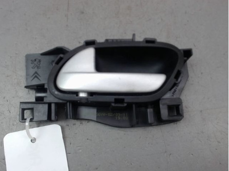 POIGNEE INTERIEURE PORTE AVANT GAUCHE PEUGEOT 207 2006-2013