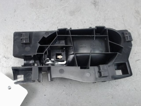 POIGNEE INTERIEURE PORTE AVANT DROIT PEUGEOT 207 2006-2013