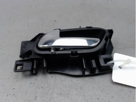 POIGNEE INTERIEURE PORTE AVANT GAUCHE PEUGEOT 3008 BREAK I Phase 1 2009-2013