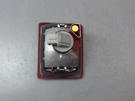 FEU BROUILLARD ARRIERE GAUCHE PEUGEOT 407 SW Phase 1 2004-2008