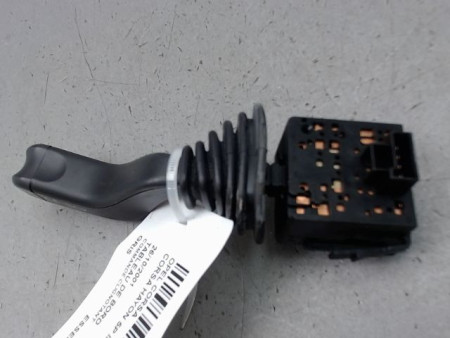 COMMANDE CLIGNOTANT OPEL CORSA III Phase 1 (C) 2000-2003