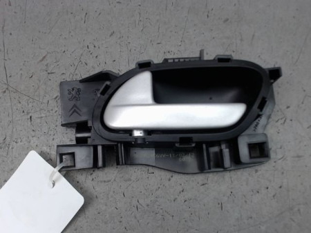 POIGNEE INTERIEURE PORTE AVANT GAUCHE PEUGEOT 207 2006-2013