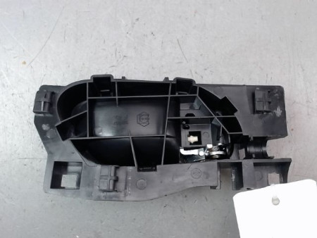 POIGNEE INTERIEURE PORTE AVANT GAUCHE PEUGEOT 207 2006-2013