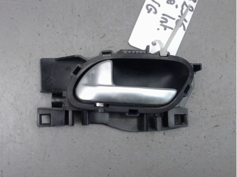 POIGNEE INTERIEURE PORTE AVANT GAUCHE PEUGEOT 208 Phase 1 2012-...