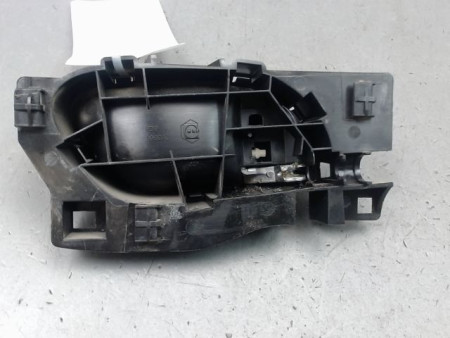 POIGNEE INTERIEURE PORTE AVANT GAUCHE PEUGEOT 208 Phase 1 2012-...