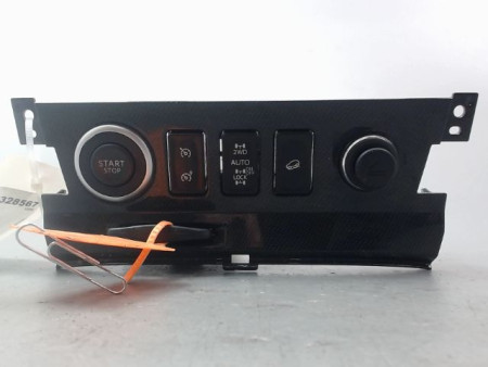 LECTEUR DE CARTE RENAULT KOLEOS BREAK Phase 1 2008-2011