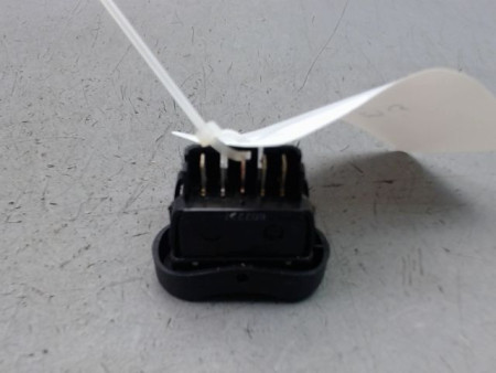 COMMANDE LEVE-GLACE PORTE AVG DACIA SANDERO I 2008-2012