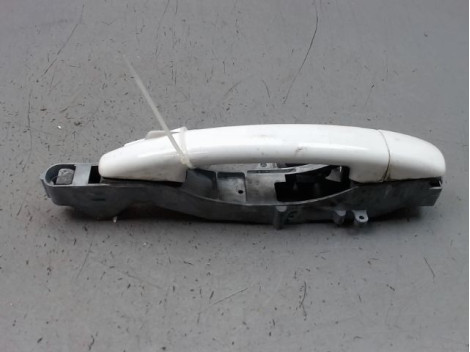 POIGNEE EXTERIEURE PORTE ARRIERE GAUCHE PEUGEOT 207 SW 2007-2013