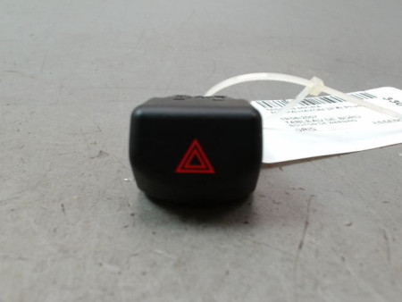 BOUTON DE WARNING NISSAN MICRA III Phase 2 2005-2007