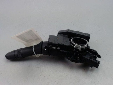COMMANDE ECLAIRAGE SUZUKI SWIFT