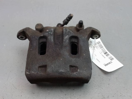 ETRIER DE FREIN AVANT DROIT NISSAN NAVARA DOUBLE CABINE