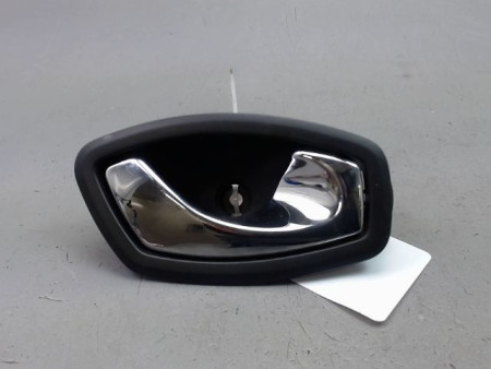 POIGNEE INTERIEURE PORTE AVANT DROIT RENAULT CAPTUR Phase 1 2013-...