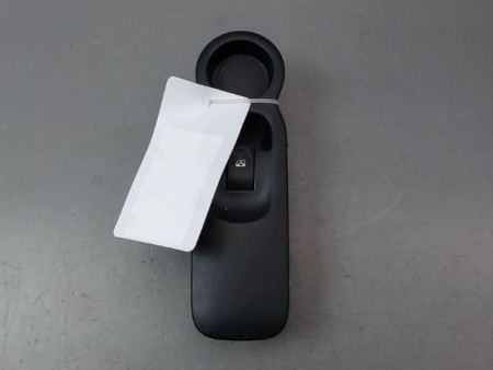COMMANDE LEVE-GLACE PORTE AVD RENAULT CLIO III Phase 2 2009-2014