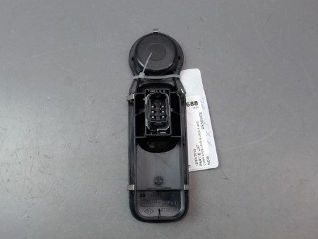 COMMANDE LEVE-GLACE PORTE AVD RENAULT CLIO III Phase 2 2009-2014
