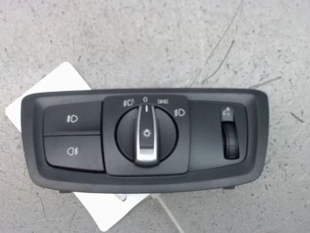INTERIEUR COMMANDE PHARES BMW SERIE 1 II (F20/F21) 2011-...