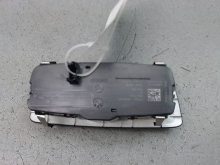 INTERIEUR COMMANDE PHARES BMW SERIE 1 II (F20/F21) 2011-...