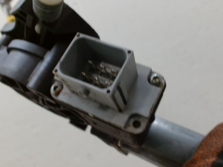 MECANISME+MOTEUR LEVE-GLACE AVANT DROIT OPEL CORSA 2010-