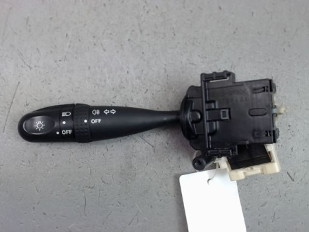 COMMANDE ECLAIRAGE SUZUKI SWIFT III 2005-2011