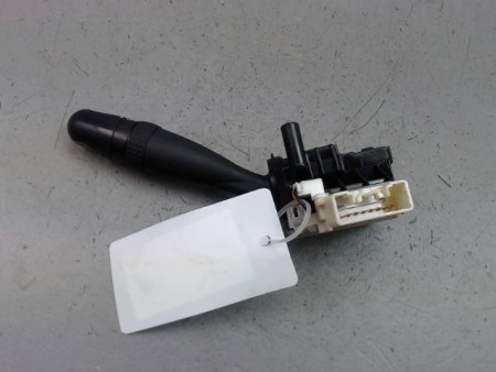 COMMANDE ECLAIRAGE SUZUKI SWIFT III 2005-2011